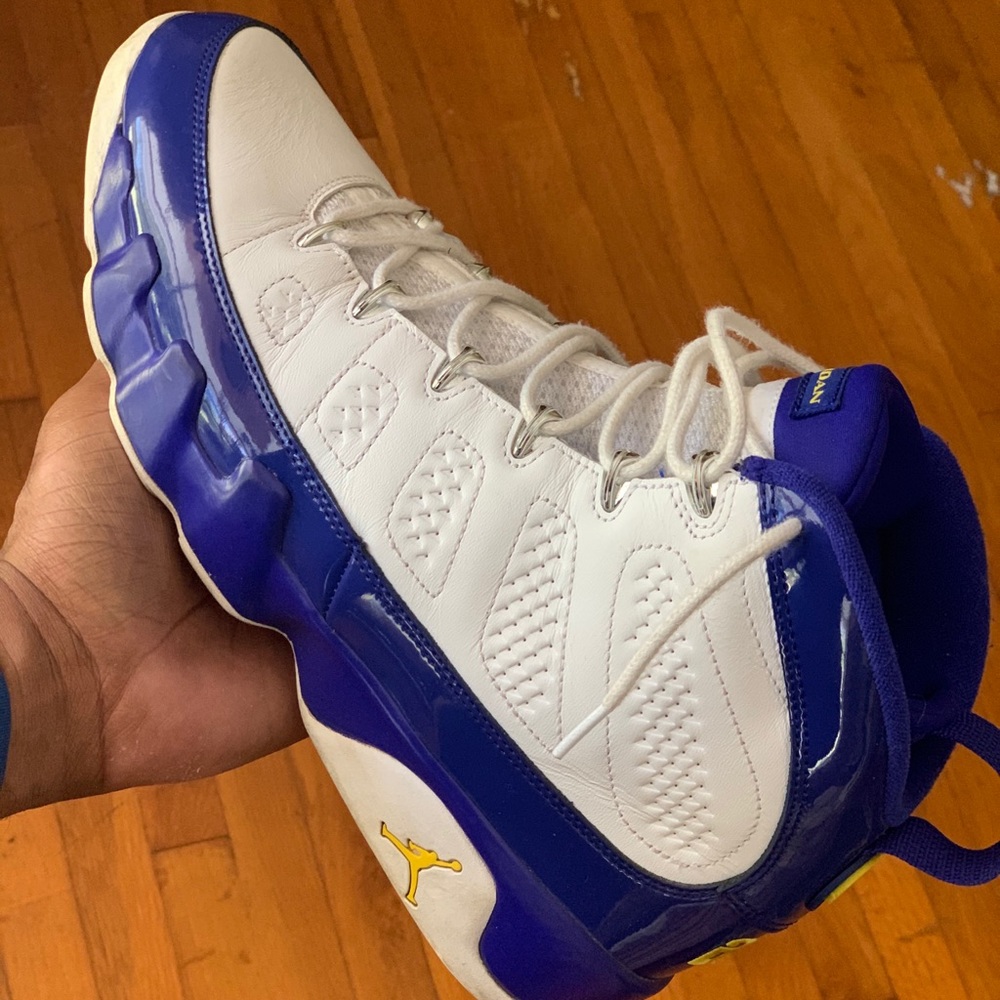 “Kobe Bryant PE” retro 9 Jordan size 13